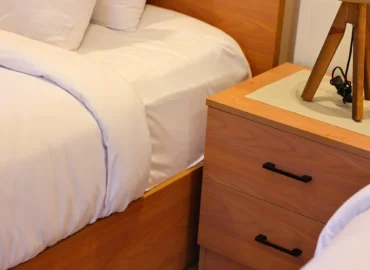 Balcony room twin bed second shot