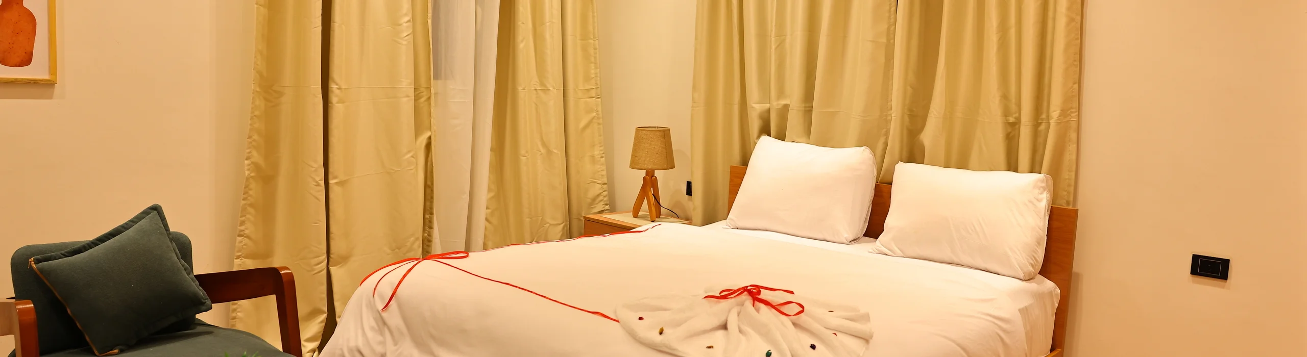 home features background